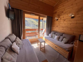 Appartement spacieux pour 6 pers à Méribel avec balcon et vue sur les pistes - FR-1-355-66
